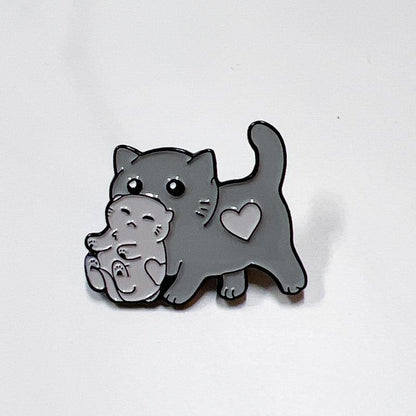 Mama Cat Carrying Kitten Enamel Pin – Cute Cat Lover Gift