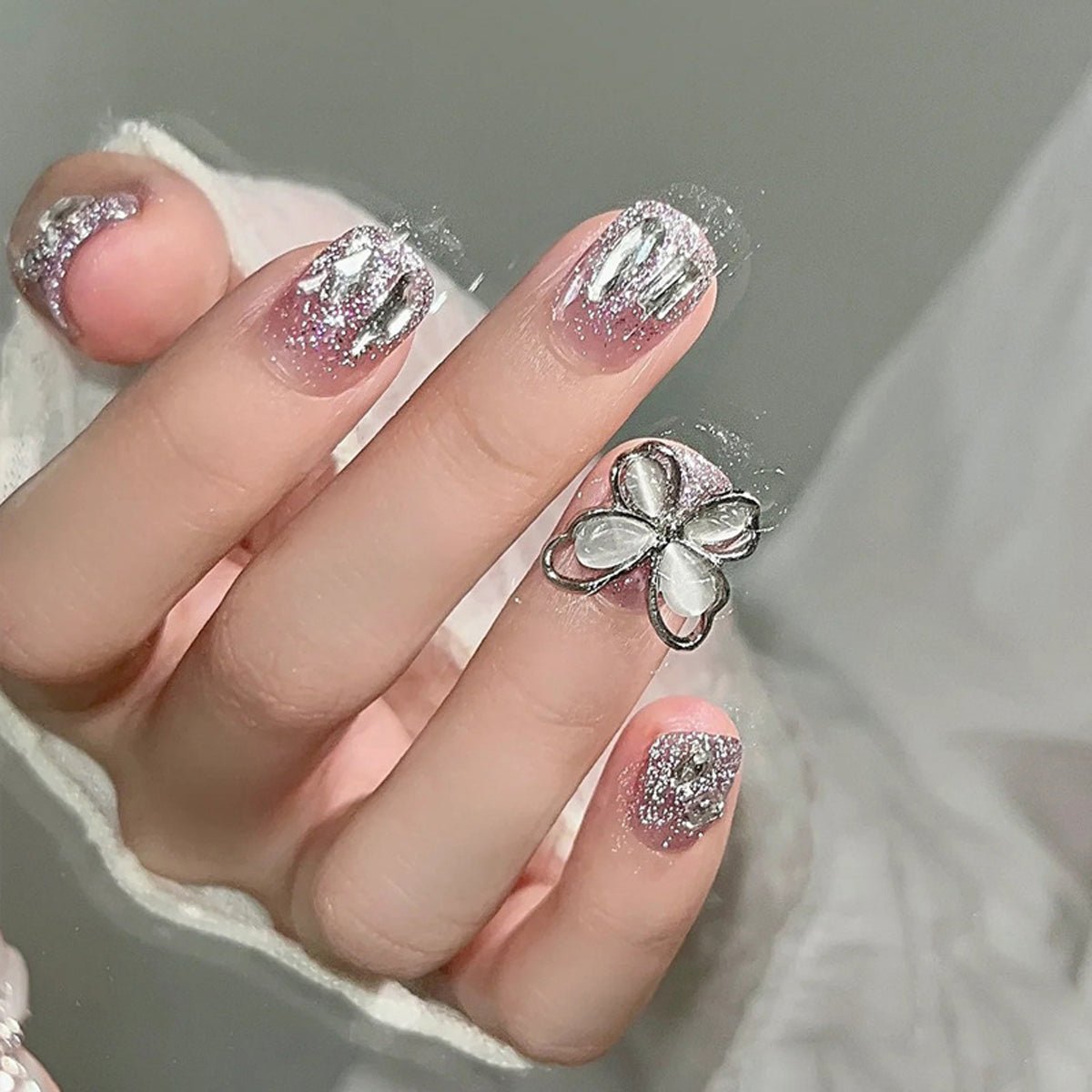 24-Piece Press On Nails Set – Fake Crystal Nails with Glue