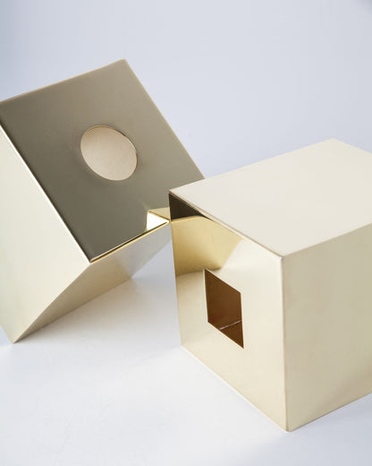 Josef Tissue Cozy