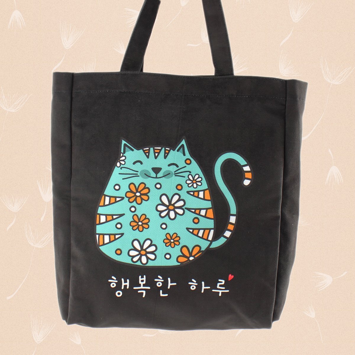 Trendy Cat KPOP Tote Bag – Flannel Fabric with Zipper Closure